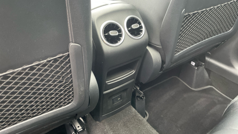 Mercedes-Benz GLA 220d 4Matic AMG Line Premium Plus 5dr Auto Diesel Hatchback